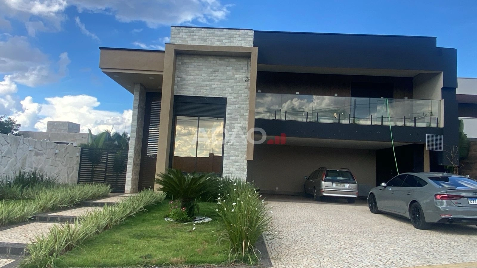 Mídia principal