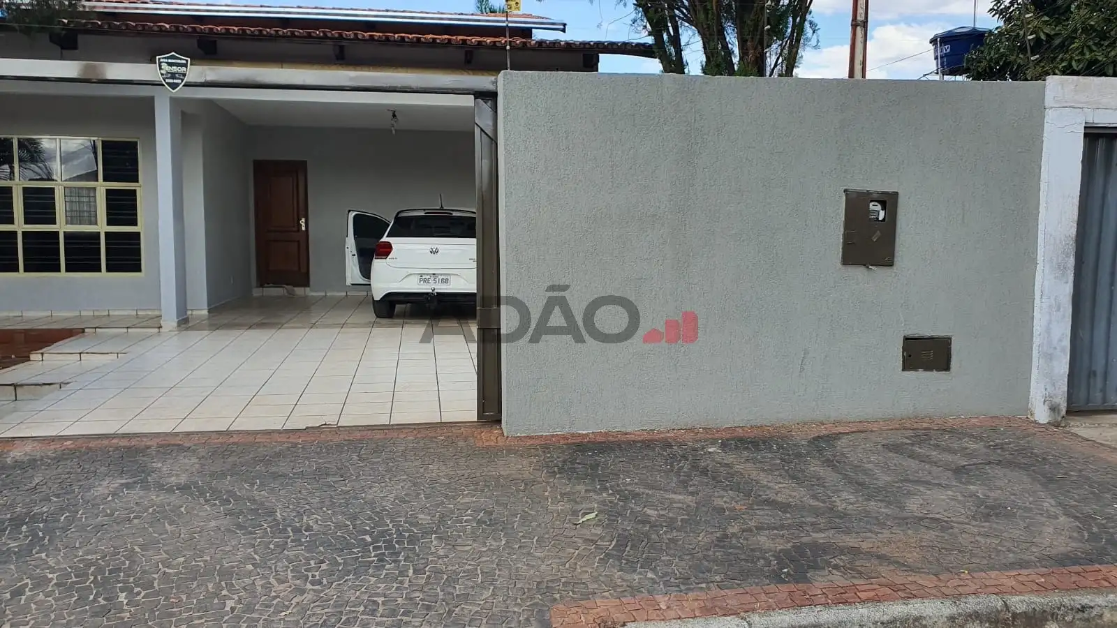 Imagem do imóvel 1 de 29 (+1 ocultas)
