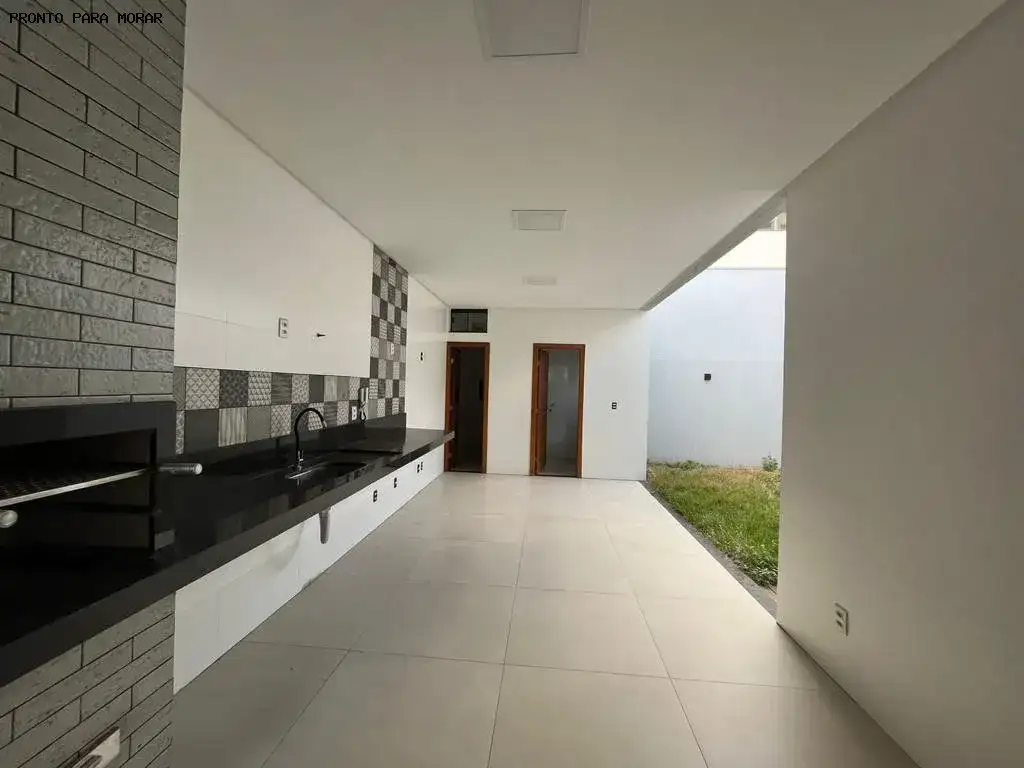 Imagem do imóvel 1 de 21 (+1 ocultas)