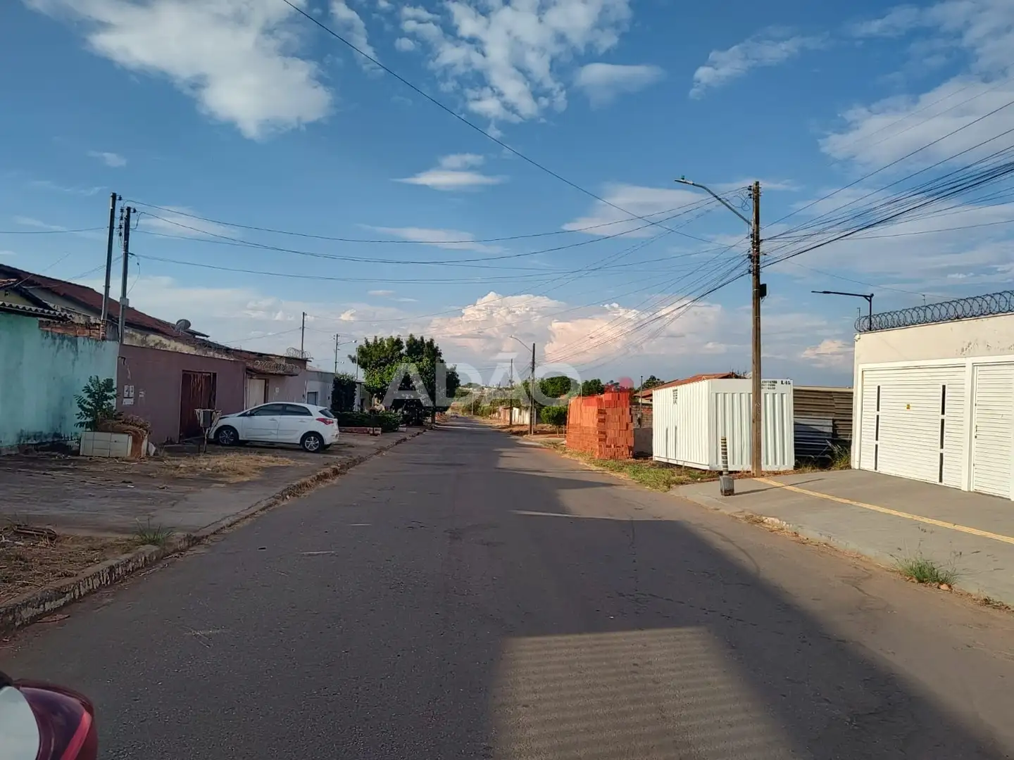 Imagem do imóvel 1 de 2 (+1 ocultas)