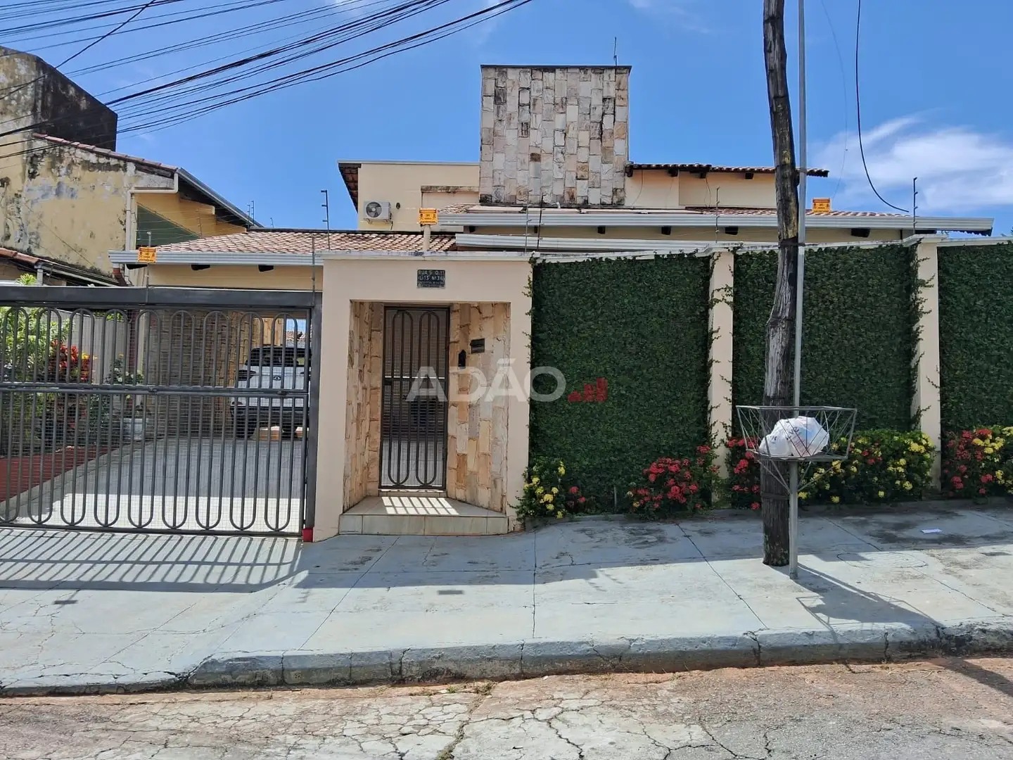 Imagem do imóvel 1 de 21 (+1 ocultas)