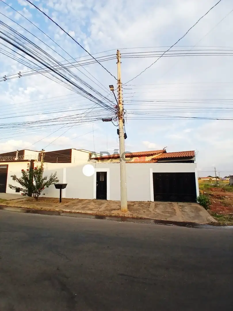 Imagem do imóvel 1 de 18 (+1 ocultas)