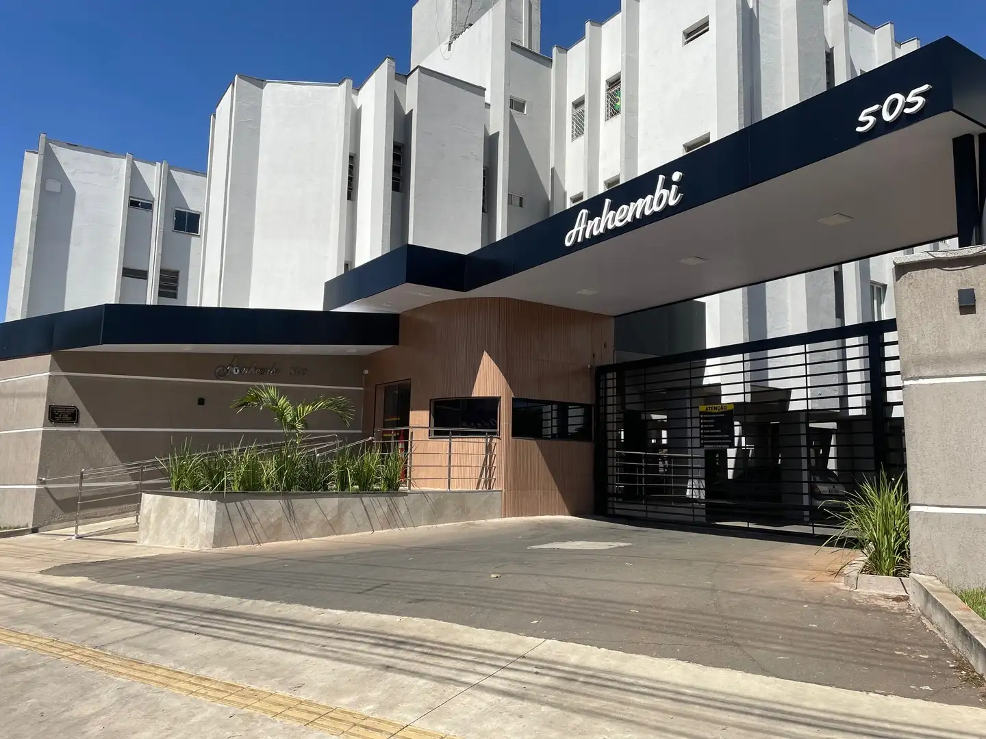 Imagem do imóvel 1 de 10 (+1 ocultas)