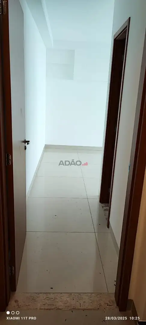 Imagem do imóvel 1 de 15 (+1 ocultas)