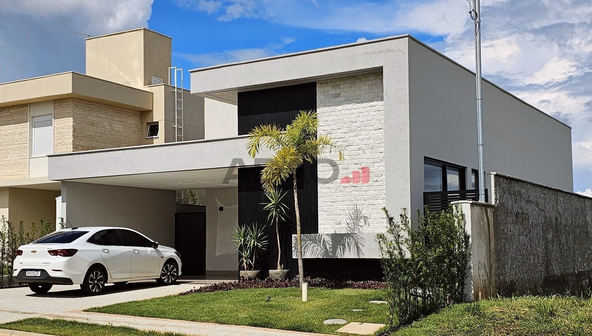 Mídia principal