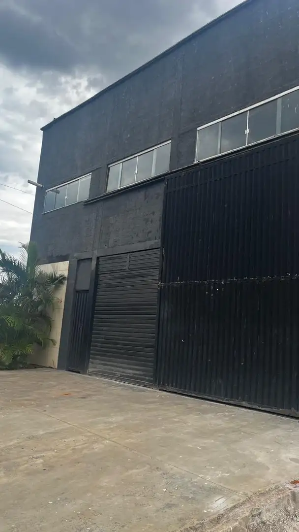 Imagem do imóvel 1 de 4 (+1 ocultas)