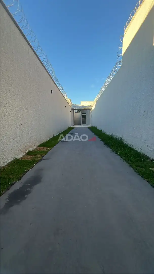 Imagem do imóvel 1 de 8 (+1 ocultas)