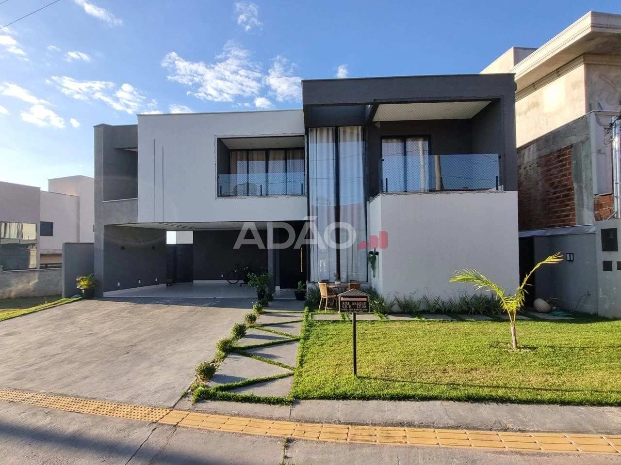 Mídia principal